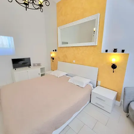 Lux Near Bridge 公寓 扎达尔