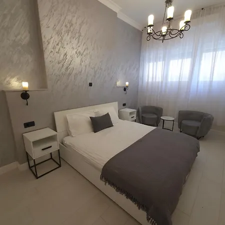 Lux Near Bridge Apartamento *