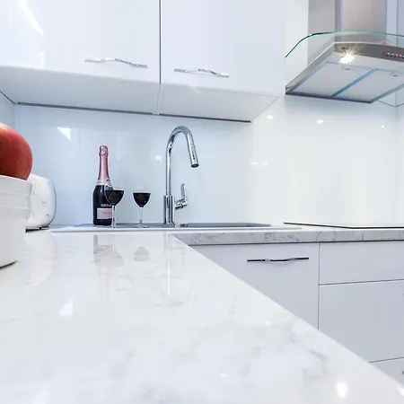 公寓 Lux Near Bridge