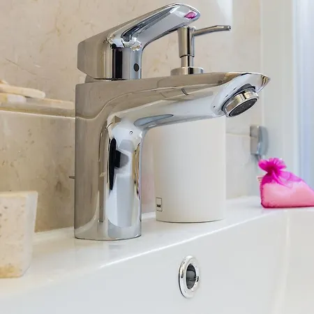 公寓 Lux Near Bridge